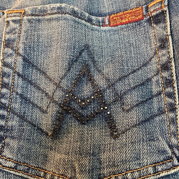 7 For All Mankind  Crystal Vintage Distressed Jeans NeverUsed - Picture 3 of 16
